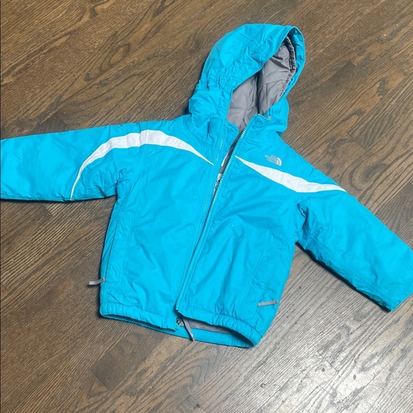 The North Face Teal Hooded Jacket 4T - Picture 1 of 5